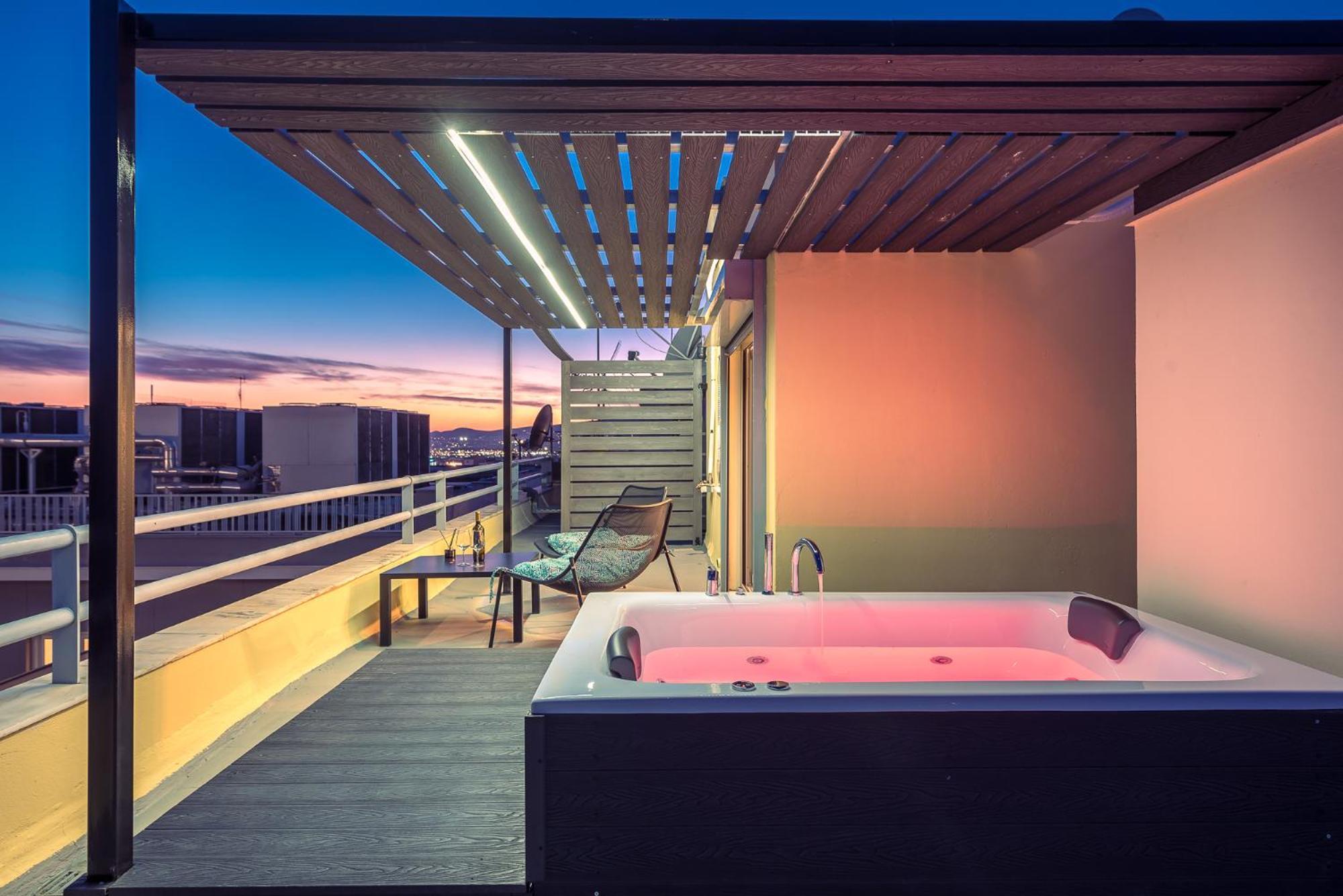 Acropolis View Mini Sky Suite & Hot Tub Афіни Екстер'єр фото