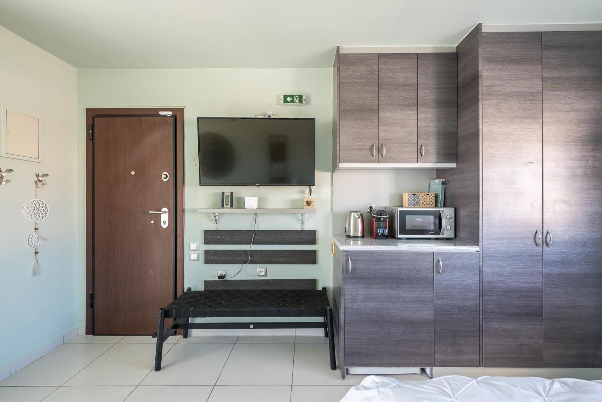 Acropolis View Mini Sky Suite & Hot Tub Афіни Екстер'єр фото